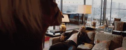 「安娜」这个美艳冰霜的顶级超模，让法国人拍的间谍片太“欲”了