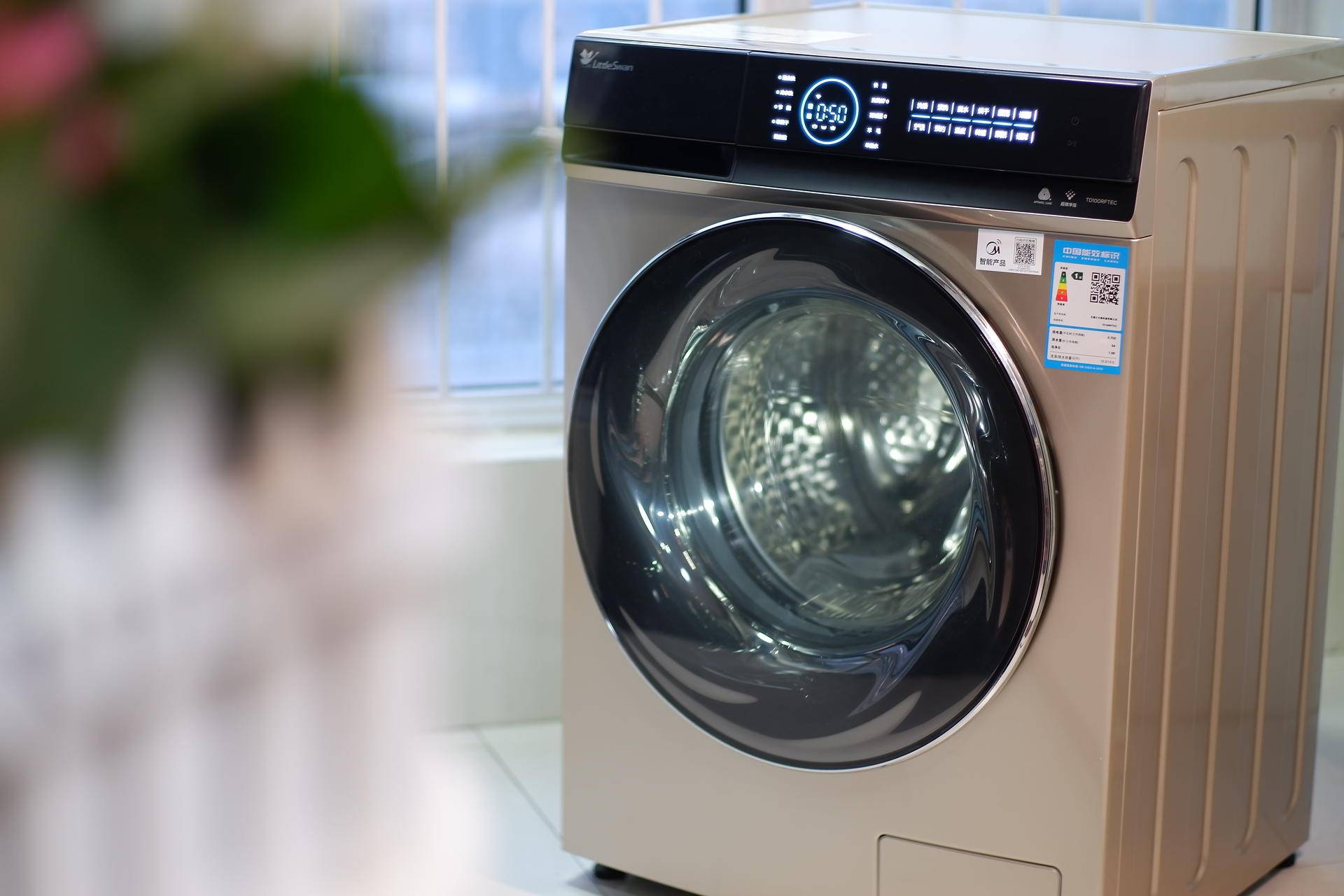 小天鹅小魔方洗衣机怎么样,滚筒洗衣机小天鹅超微浸泡水魔方