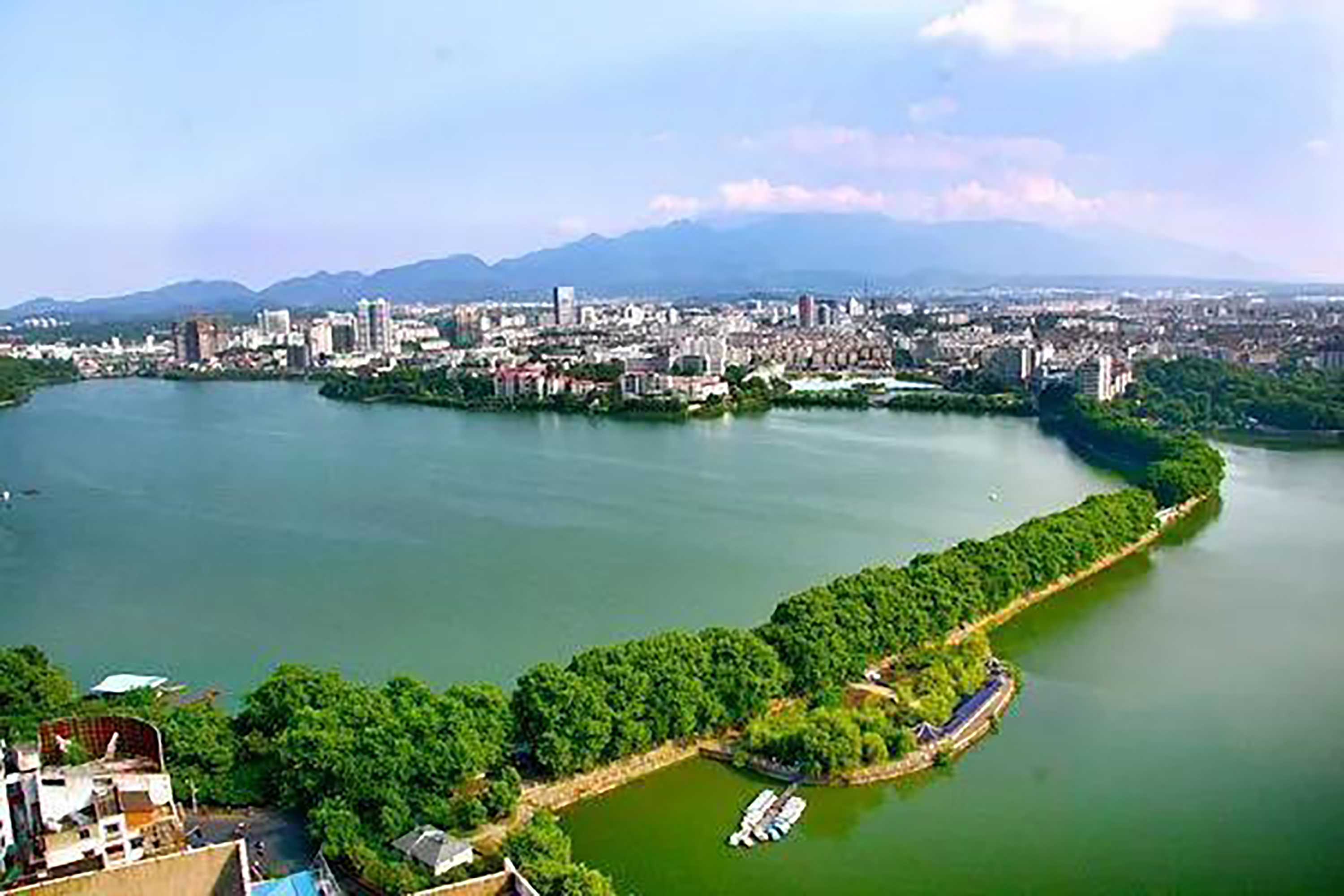 江西省九江城市漂亮吗,江西九江有哪些山