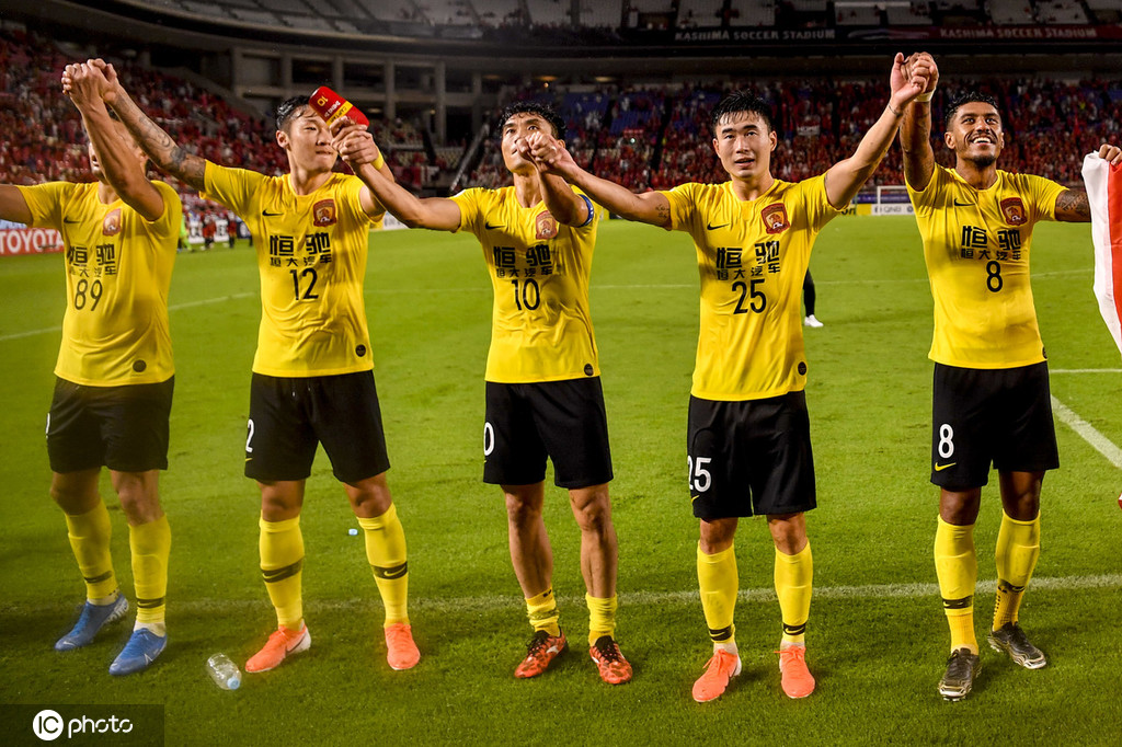 浜氬啝璧涗簨璇勮,浜氬啝璇勪环鎭掑ぇ0:4鎯ㄨ触