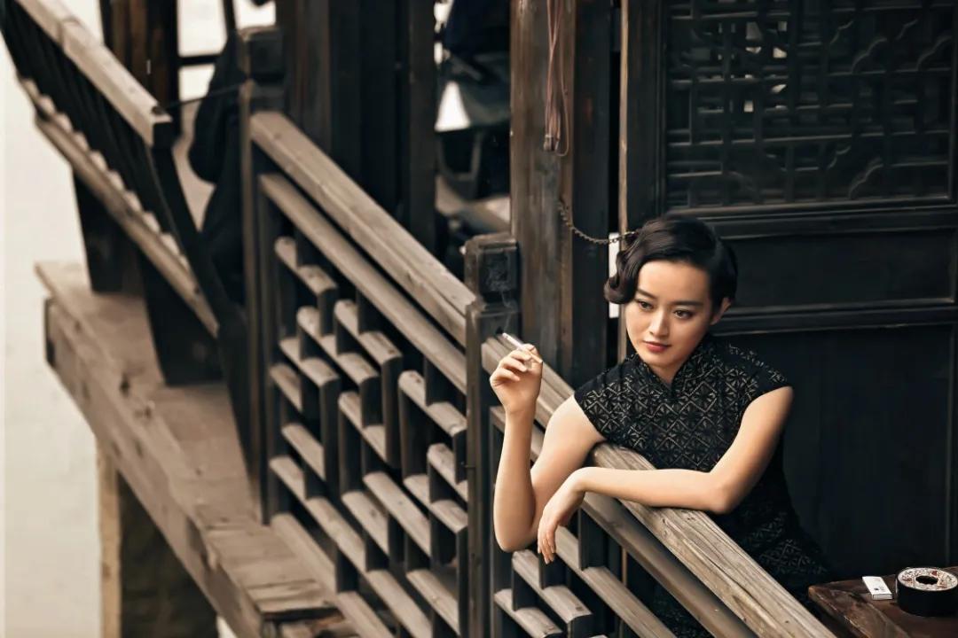 最后的枕水人家视频,最后的水乡古镇