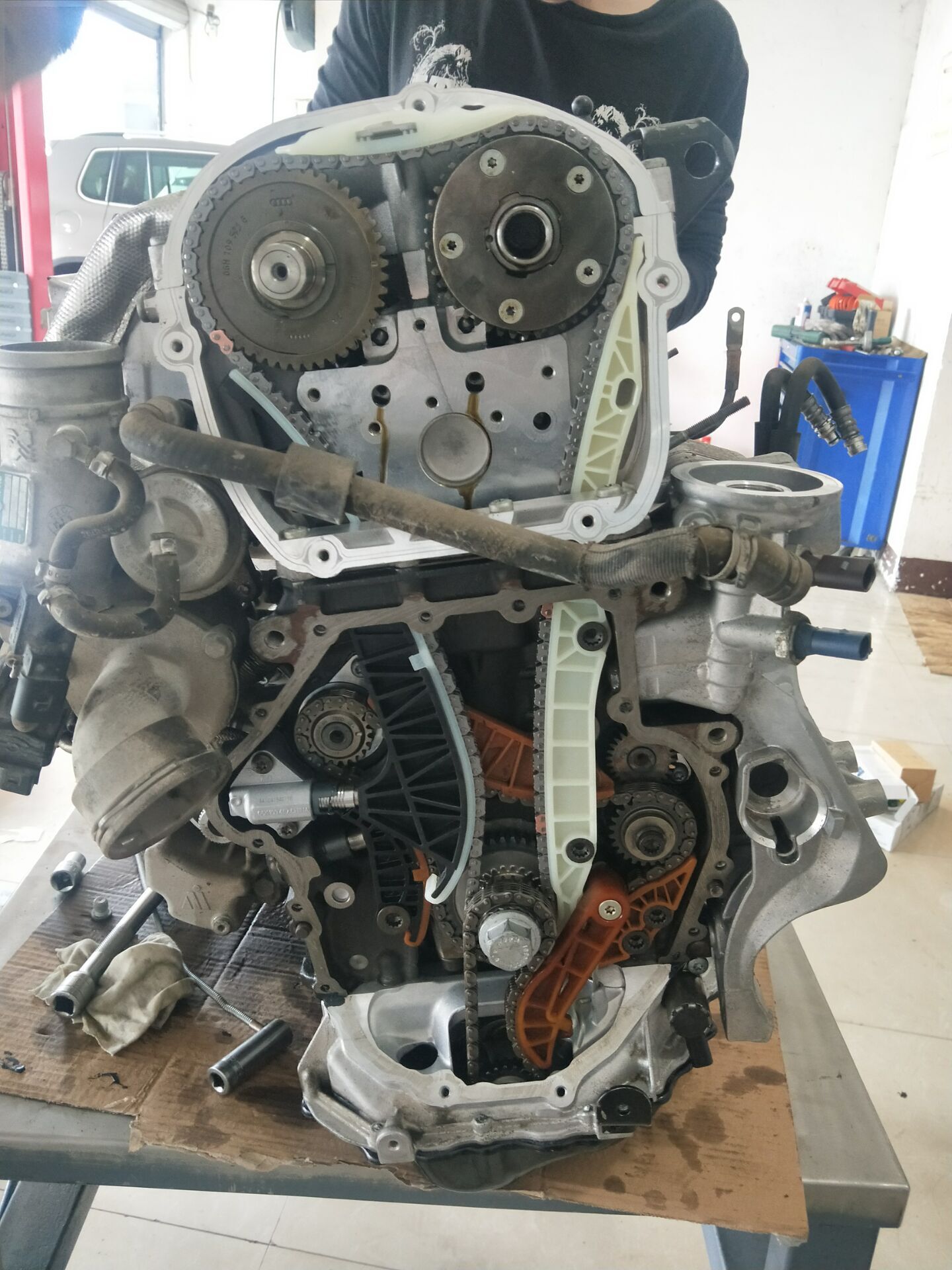 2010款大众途观发动机大修,2010年大众途观大修自己开值不