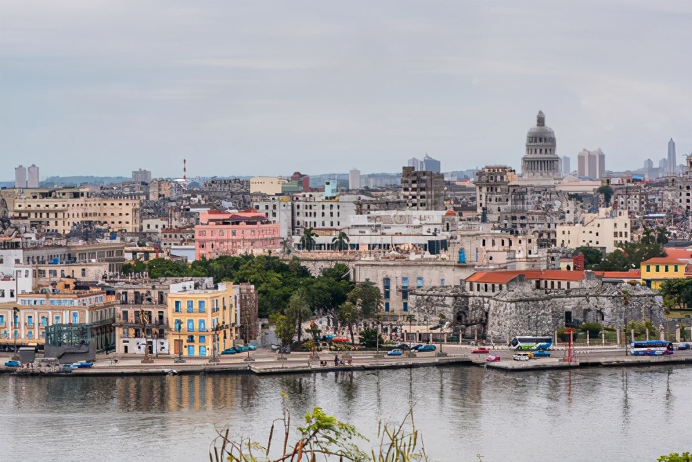 美丽的哈瓦那是哪年的歌,你还会唱这首老歌吗