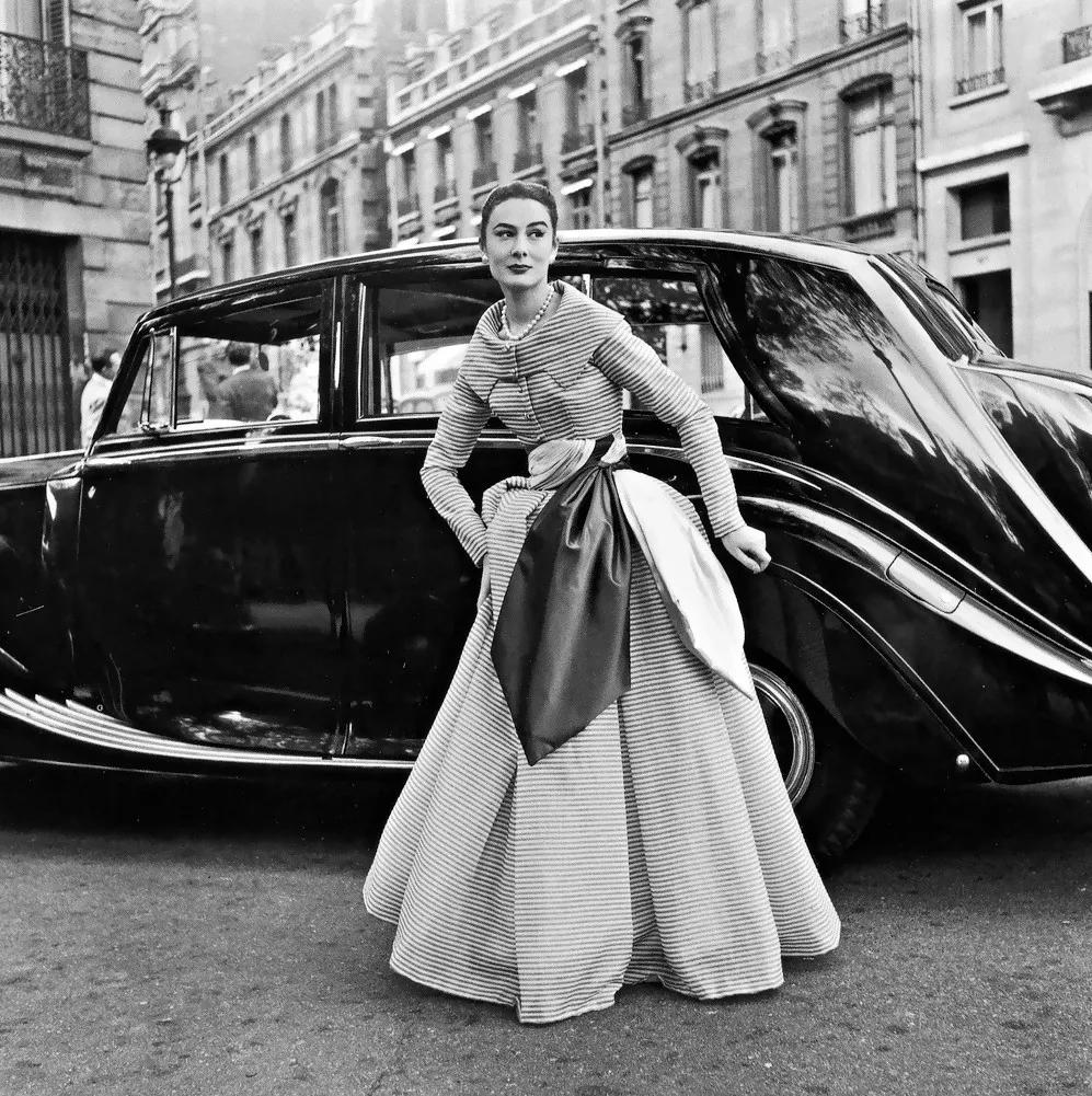 这位香奈儿的死对头，迪奥先生齐名，打造出最原汁原味的法式优雅