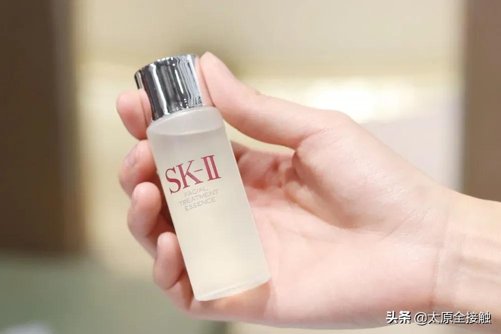 挤爆柳巷!排队才能进的ONLYWRITE终于开到太原了