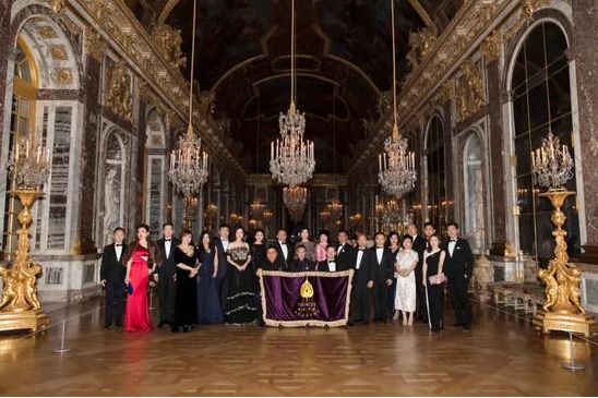 大佬娶媳妇：娶对了胡润登顶，娶错了净身出户