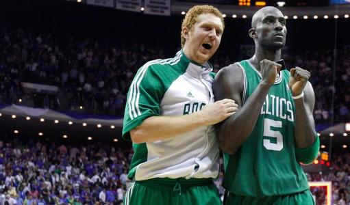 科比连续9场40+诠释黑曼巴精神,科比曼巴全场60分