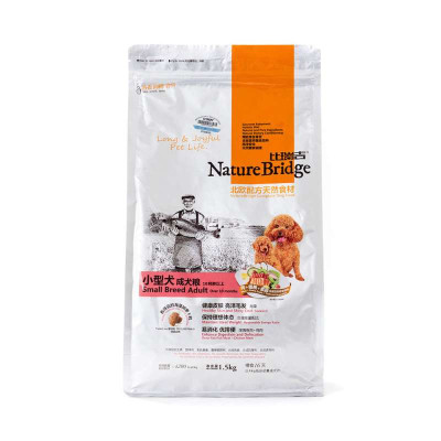 贵宾犬吃什么牌子的粮,贵宾犬吃什么狗粮合适