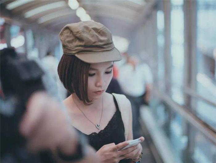 手机信号突然变成4g+是什么意思,手机4g信号变成了e怎么办