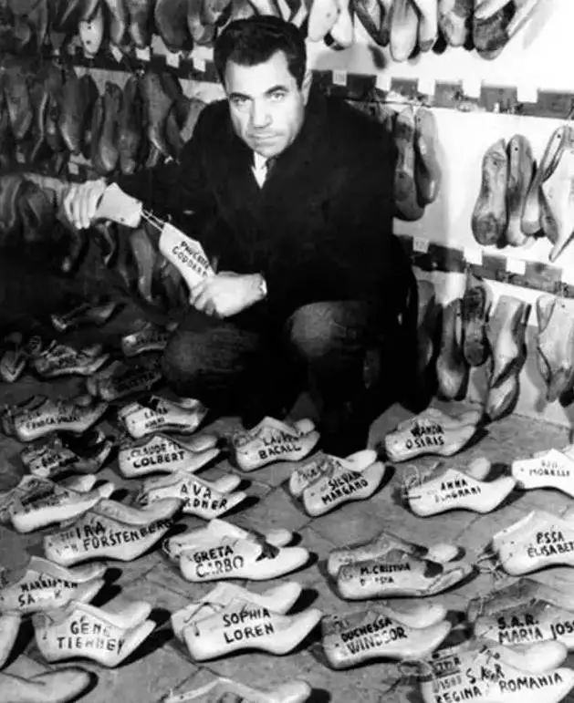 salvatoreferragamo2019秋冬,ferragamo菲拉格慕休闲皮鞋