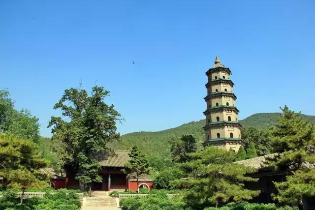 中国古佛塔图片,中国著名佛塔寺