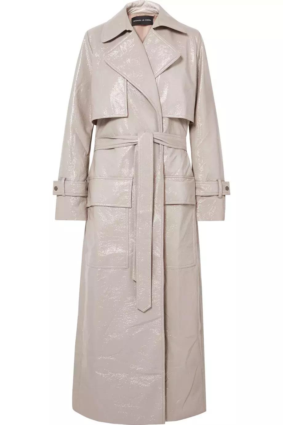 穿上大长袍，完美解决矮个子女生的世纪难题