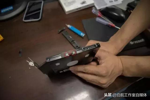 笔记本自己加装固态内存条教程,老笔记本更换内存条和固态硬盘后