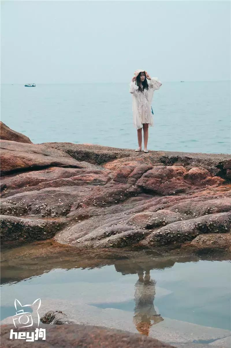 珠海玻璃天空之镜,珠海天空之镜跟日月贝近吗