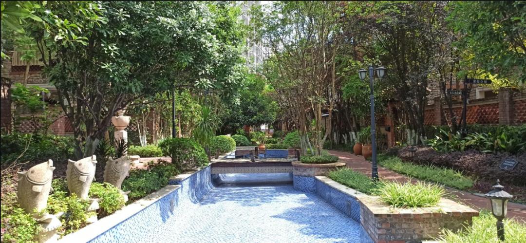 被56万压垮，重庆力帆帝国即将破产？昔日超级豪宅沦为鬼楼？