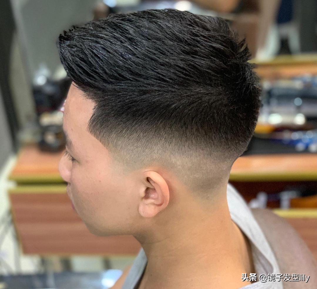 最潮男士发型50款适合各种脸型哦,越简单越帅气的男士发型8款