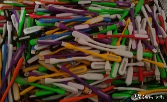 创业艰难，摆地摊被打进派出所