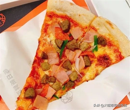 #吃遍大连#披萨的诱惑！一个蕴藏着芝士力量的神物
