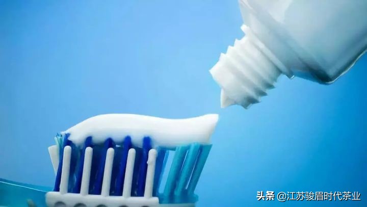 盏间闲谈|原来戒烟还能靠它