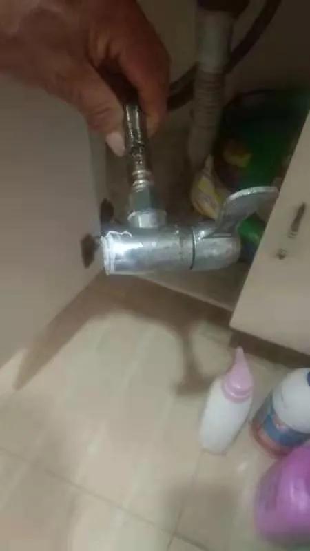 维修角阀铜多少钱,维修角阀漏水的原因