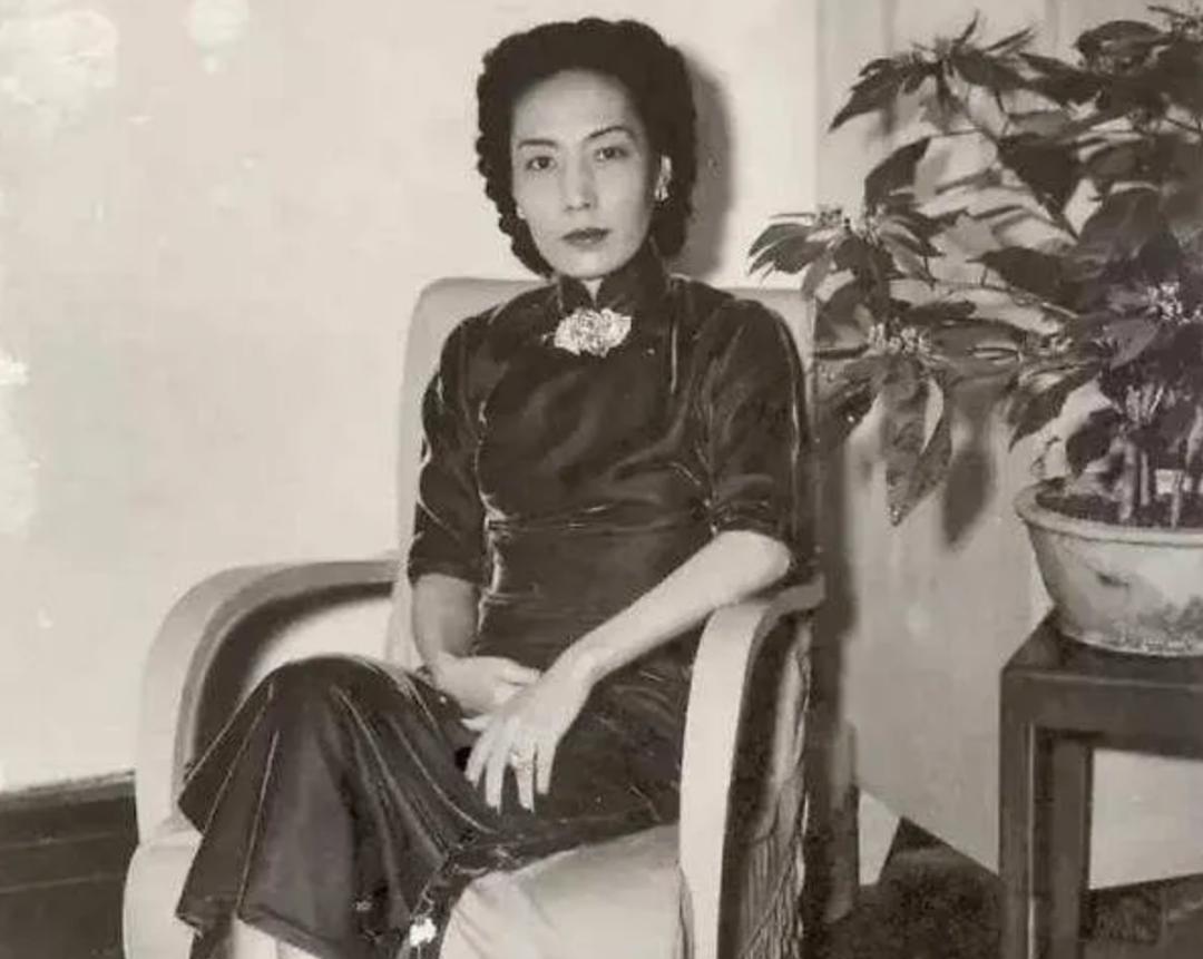 孟小冬下嫁梅兰芳,冬皇孟小冬和梅兰芳