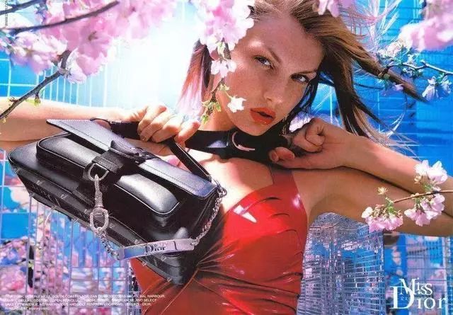 维密秀大放异彩的4位中国超模,维密蓝血超模