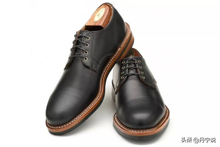 最适合工装靴的裤子,牛仔裤工装靴搭配图片