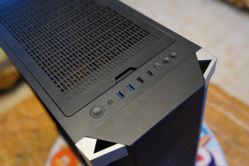 小黄鱼电脑主机,小黄鱼买新笔记本