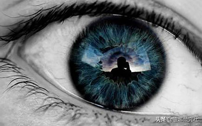 还不练起来？眼型独特，眼波流转，这样的眼睛谁不爱