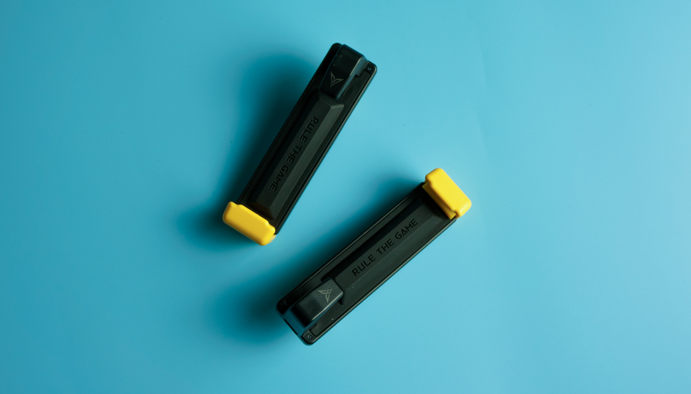 飞智黄蜂和蜂刺吃鸡神器,飞智吃鸡神器iphone可以用吗