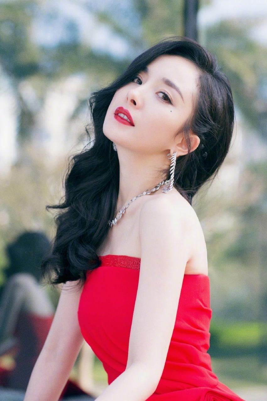 一招判断你是皮相美还是骨相美,皮相美vs骨相美的区别