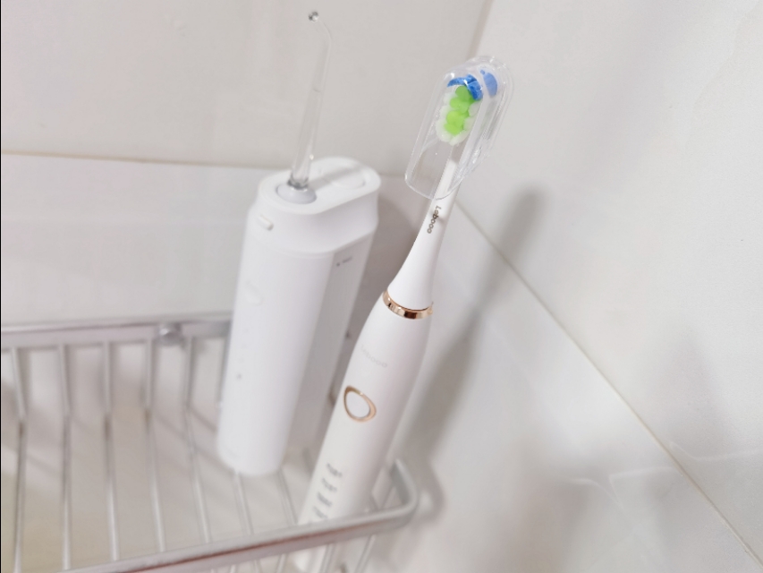 华为智选牙刷力博得评测,华为智选力博得星钻电动牙刷拆解