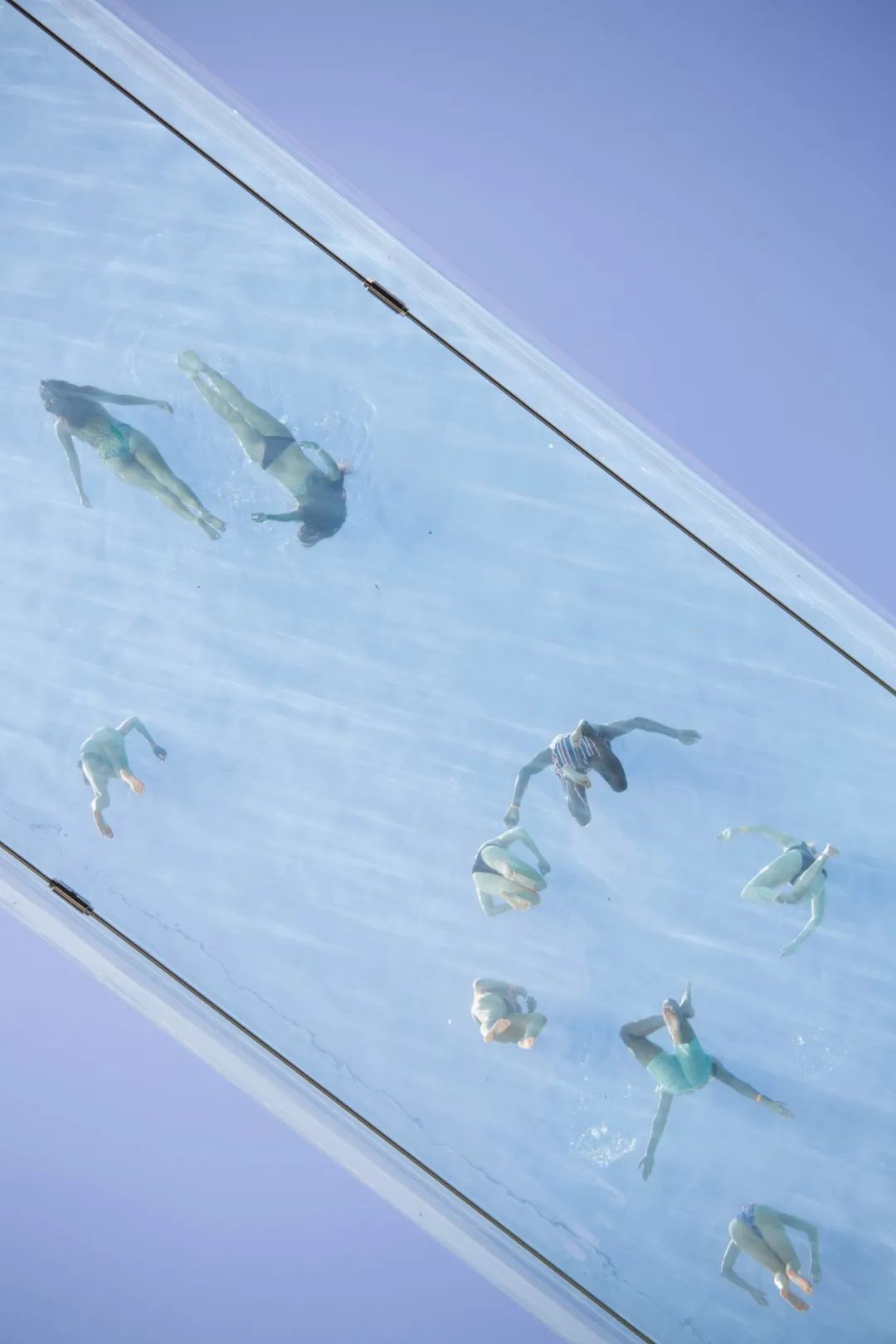 世界最大洞穴泳池,世界最深室内潜水泳池