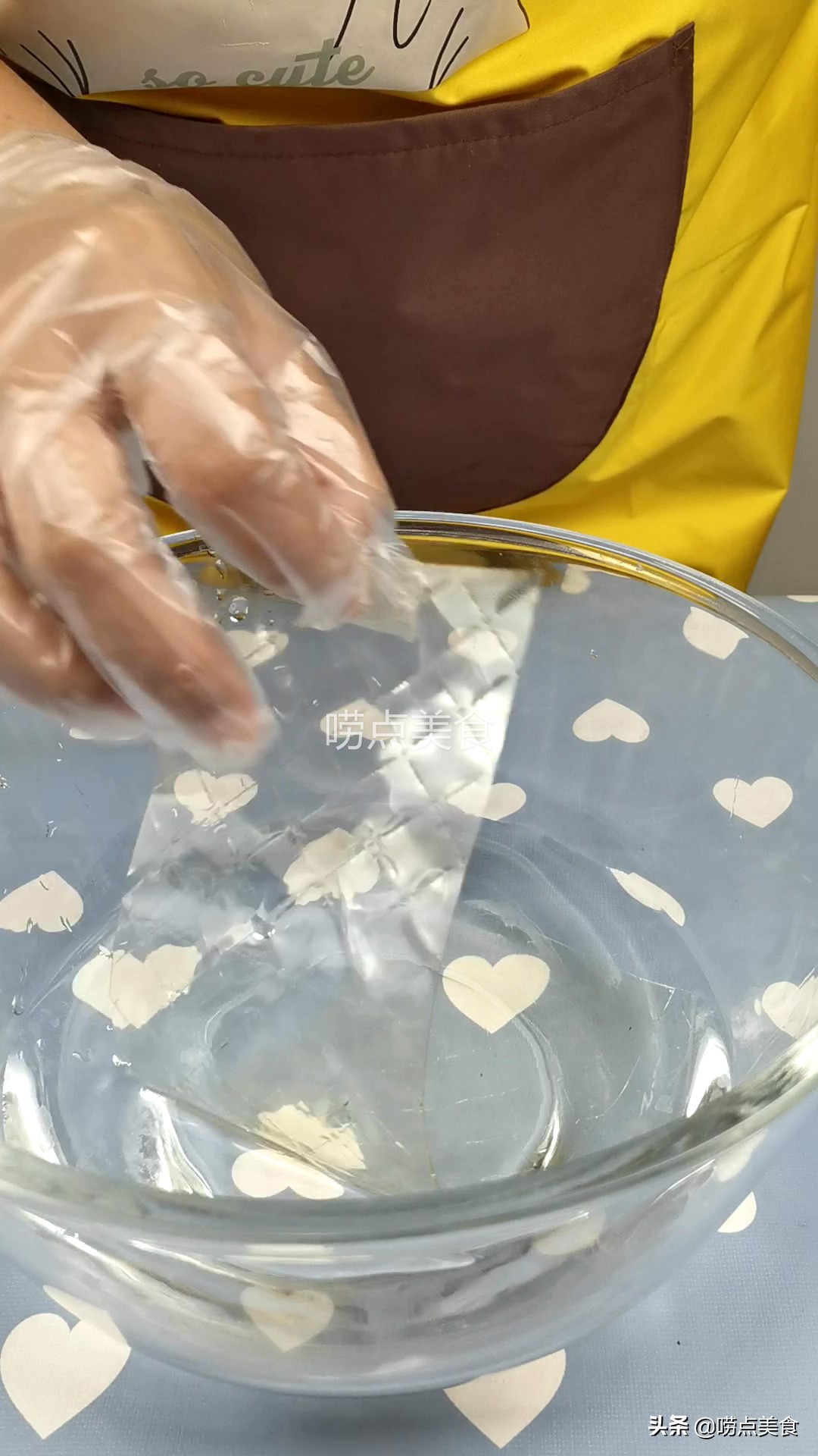 香浓爽滑的豆乳布丁怎么做？简单搅拌稍微冷藏，让豆浆换个花样