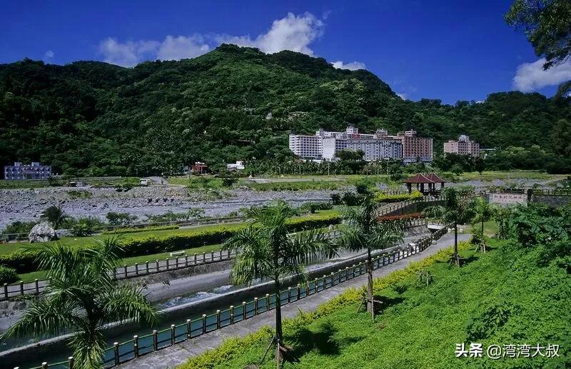 来知本泡一泡温泉美容汤