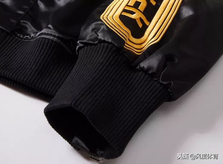 怕冷又想穿得好看,天气冷了连帽卫衣怎么穿