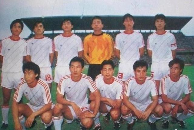 足球之夜一代球迷的回忆,这些年关于足球的回忆