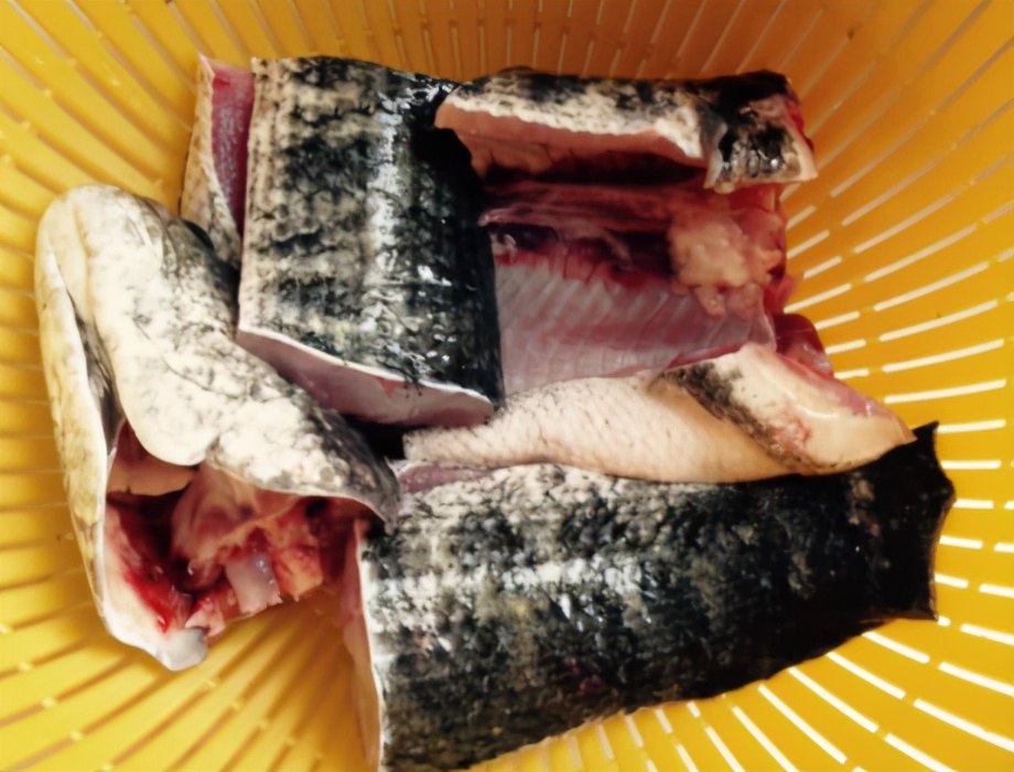 炖黑鱼汤的家常做法和步骤,炖黑鱼汤怎么炖好喝