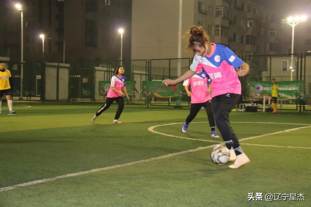 战报足球比赛,足球体育战报