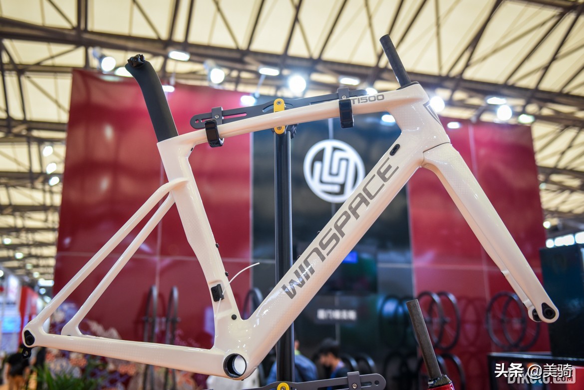 奇妙的自行车全集,上海自行车展会2023凤凰自行车