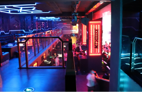 新手在酒吧点酒技巧,男士去酒吧点什么酒