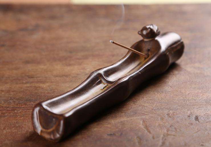 任尔烧香的意思,任尔烧香