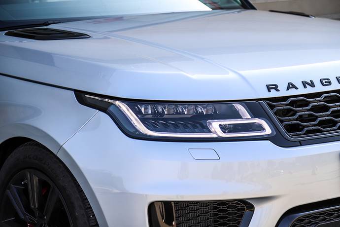 路虎揽胜运动版典范版2024款试驾,路虎揽胜运动2024款典范版试驾