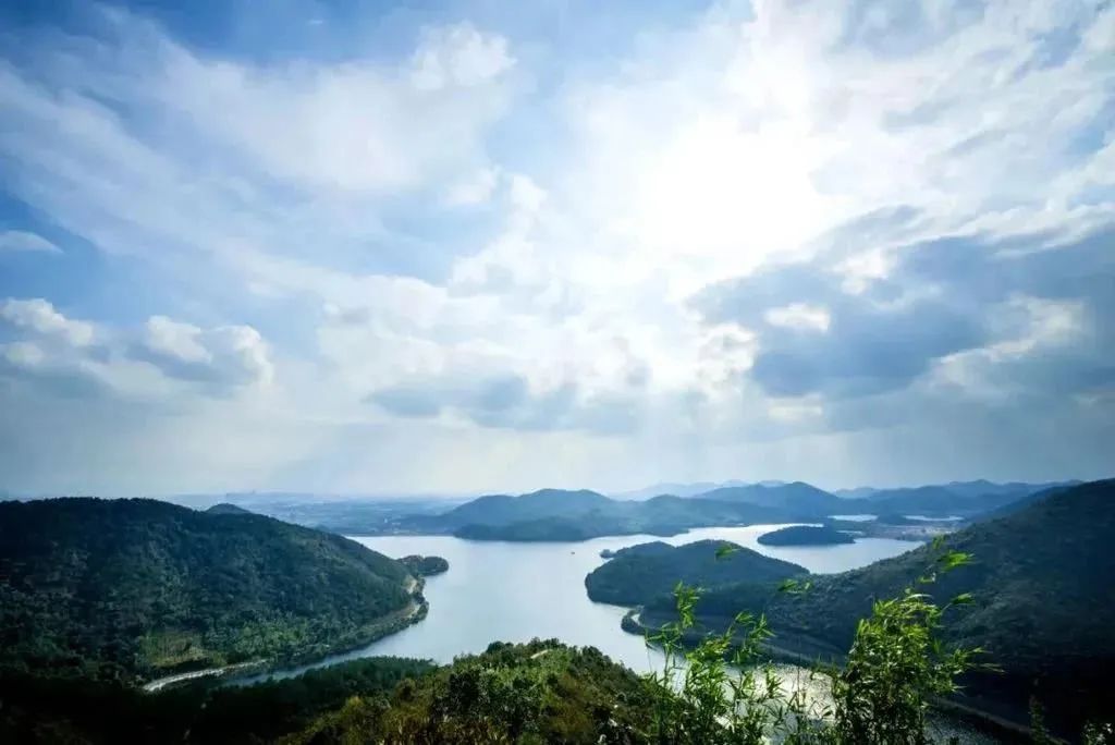 冬天九龙湖旅游攻略,冬天的九龙湖风景区图片