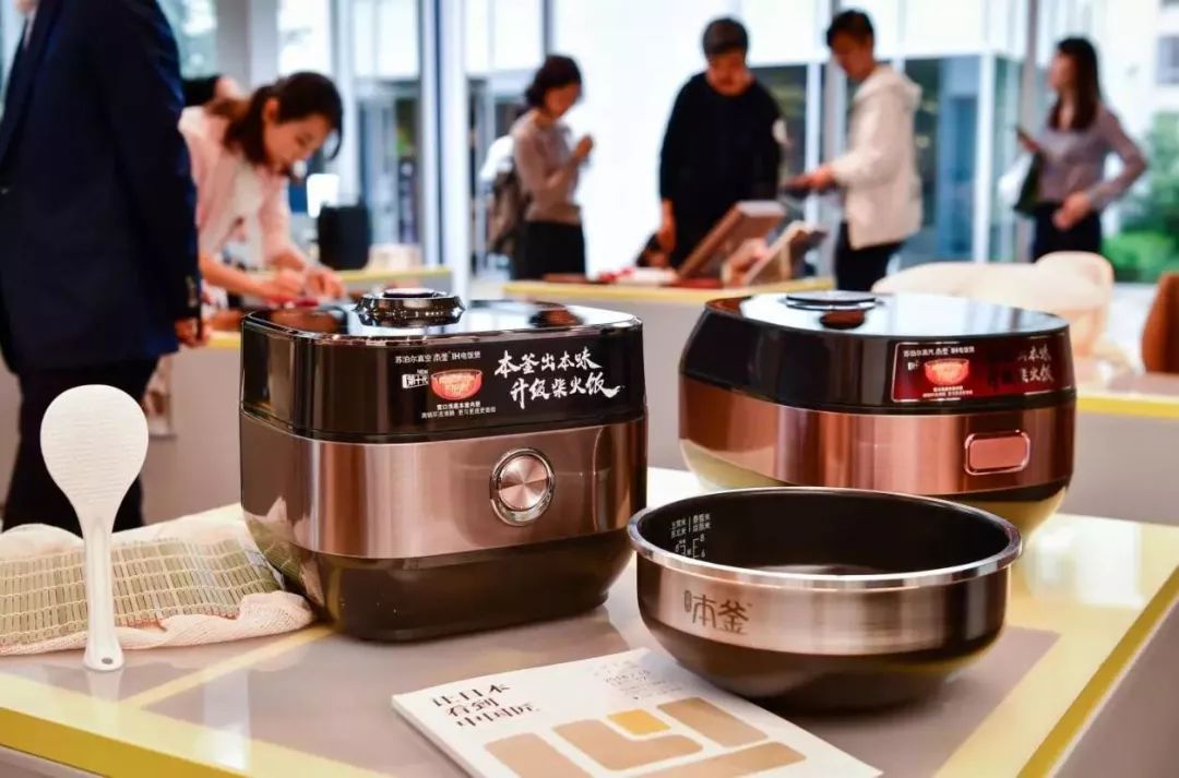 这口连日本人都追捧的“本釜”锅，你背不背？