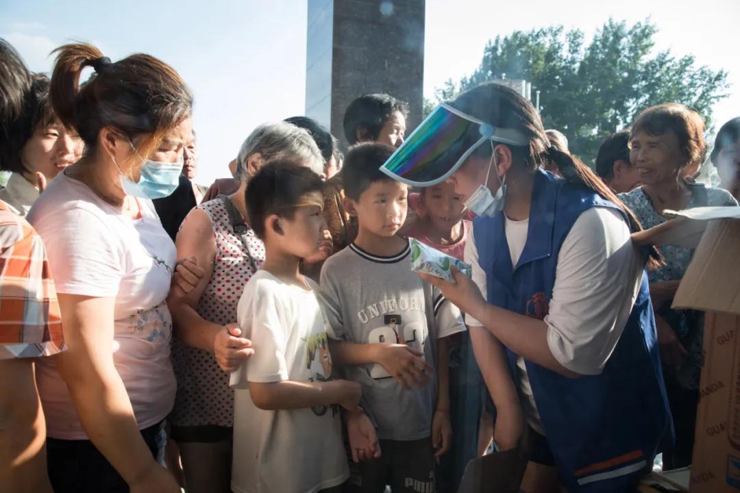 人在新乡，我们的家还在水里