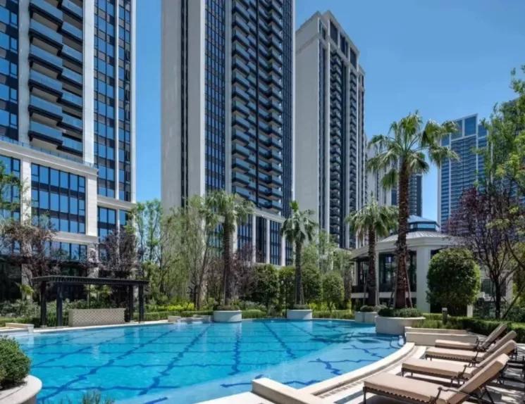 园林和外立面哪个更重要,龙湖园林施工和外立面