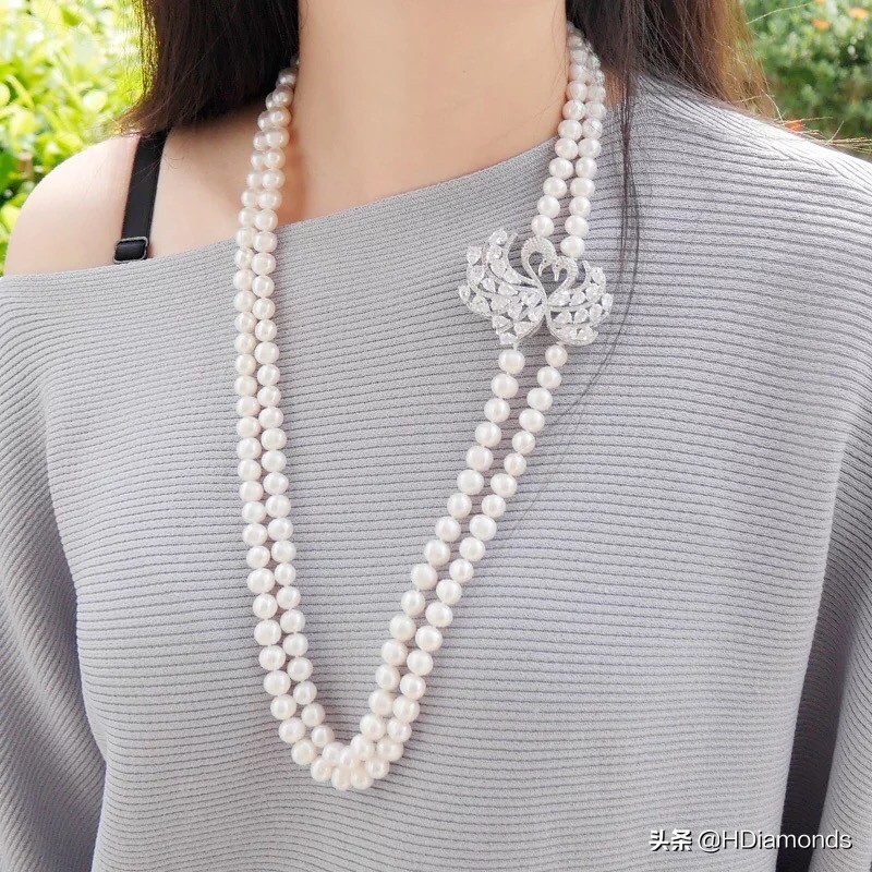 今年最火的毛衣链珍珠,2023最新款珍珠毛衣链