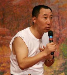 2004年赵本山徒弟被轰下台,赵本山徒弟卖东西被罚20万