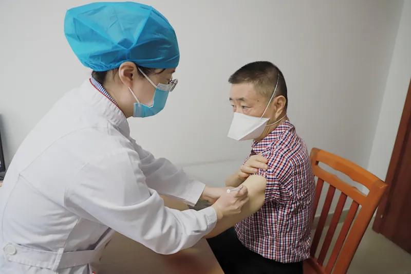 蛇缠腰带状疱疹有疫苗吗,蛇缠腰疱疹疫苗重庆哪里可以打